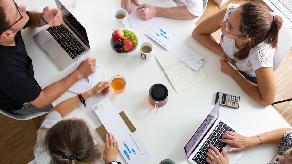 a photo of a meeting