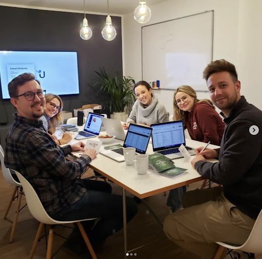 Userlikes Sales Team writing Christmas cards