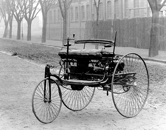 Bild des ersten Autodesigns