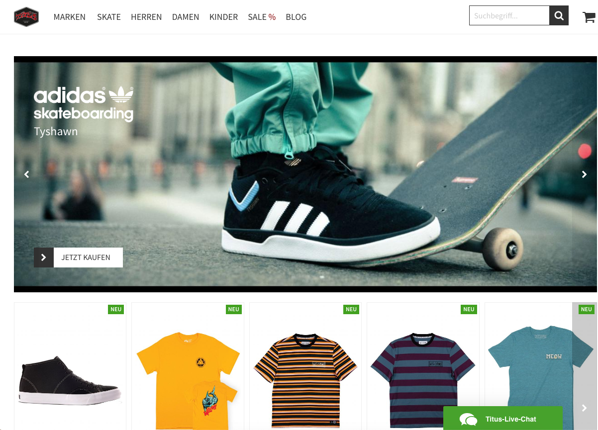 Screenshot of Titus’ fashion live chat