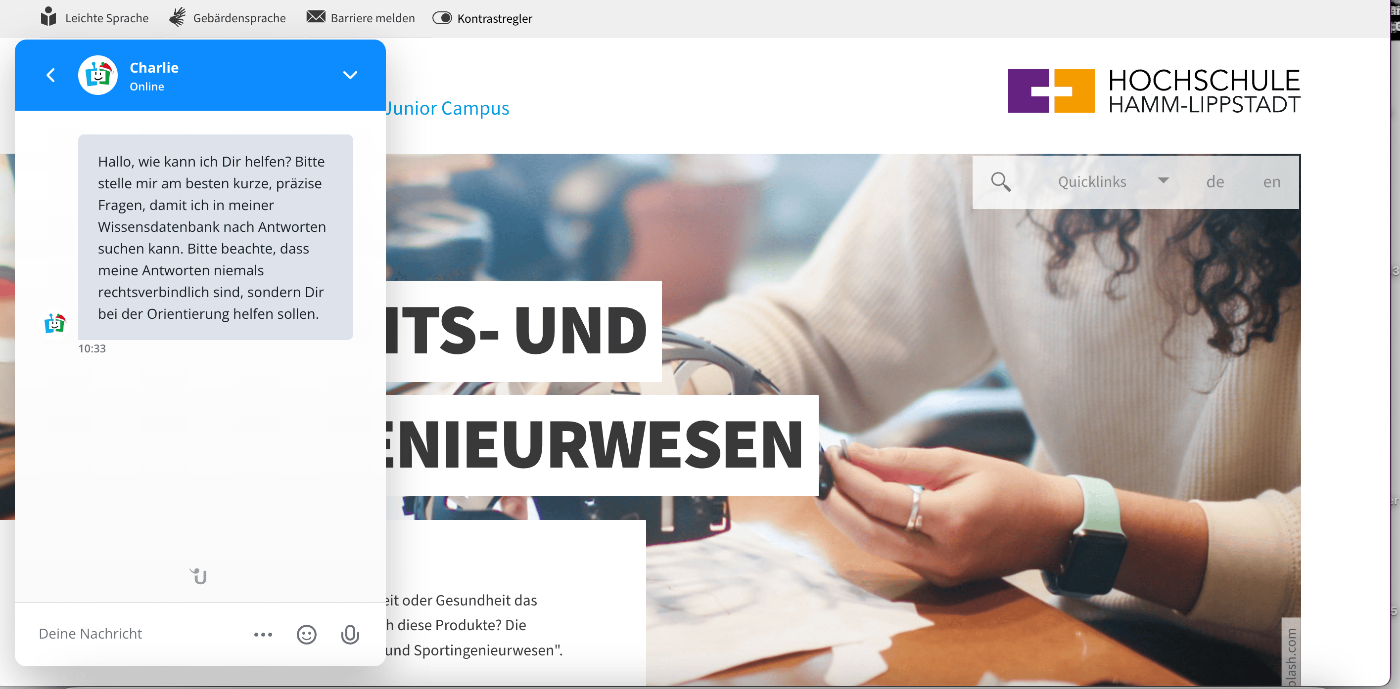 Bild der Studienangebotsseite der Hochschule Hamm-Lippstadt und einer Chatbot-Unterhaltung