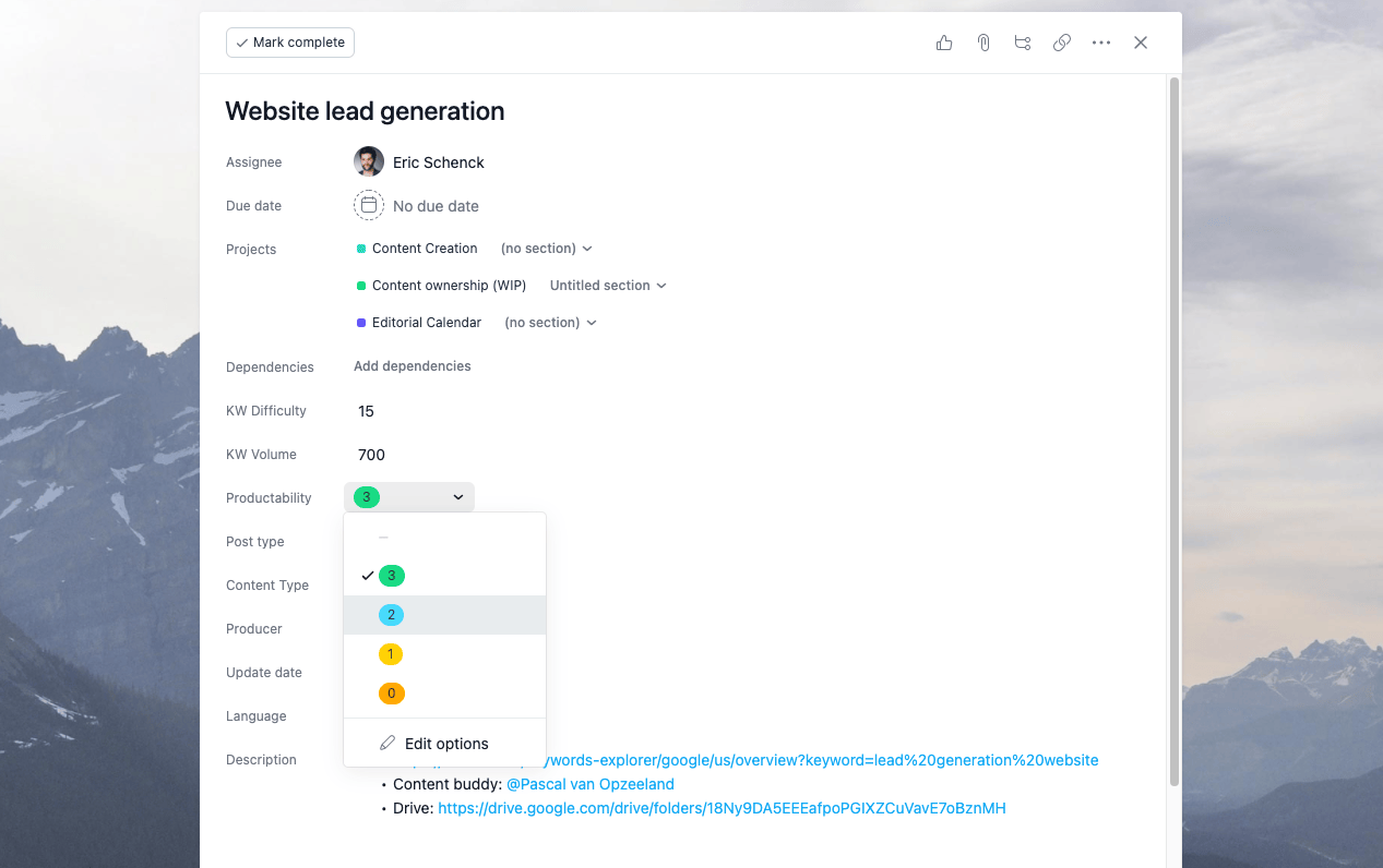 Screenshot of a blog article in progress in Userlikes project management tool