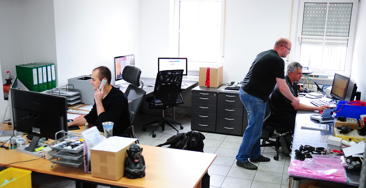 photograph picture of servershop office room and employees